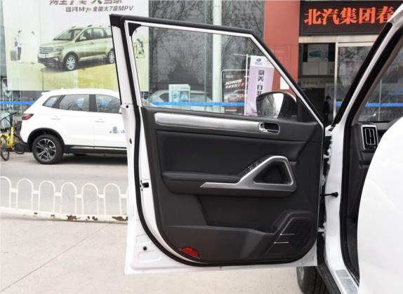 北汽昌河Q7 2018款 1.5T 手动精英型 车厢座椅   前门板