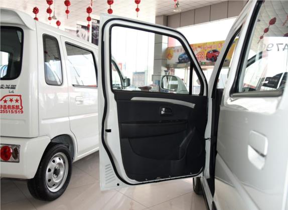 昌河北斗星X5 2019款 1.4L 精英版 车厢座椅   前门板