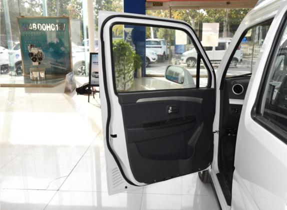 昌河北斗星X5 2020款 1.4L 豪华型 车厢座椅   前门板