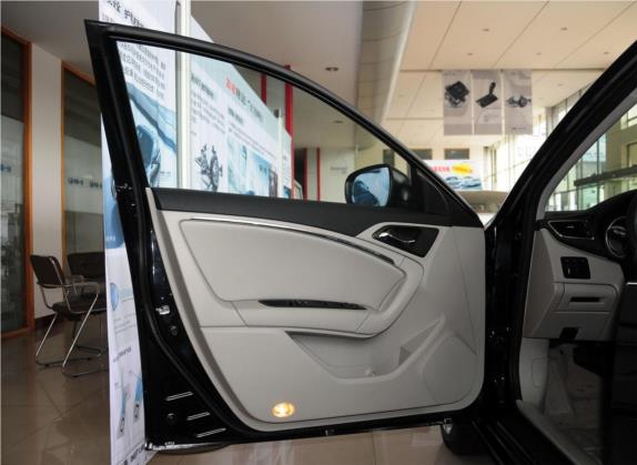 奔腾B90 2014款 1.8T 自动尊贵型 车厢座椅   前门板