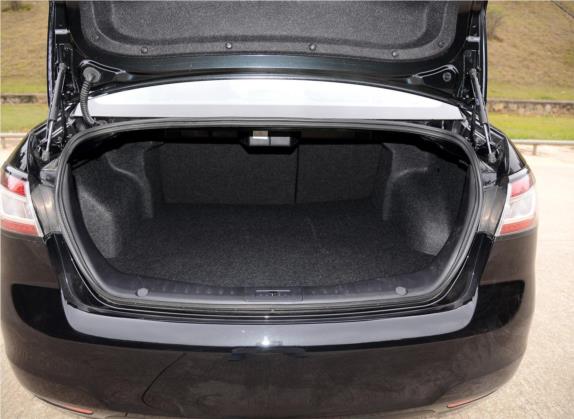奔腾B90 2014款 1.8T 自动旗舰型 车厢座椅   后备厢