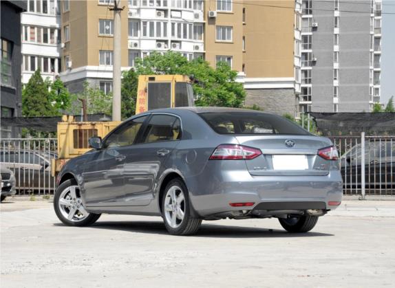 奔腾B90 2014款 1.8T 自动舒适型 外观   斜后