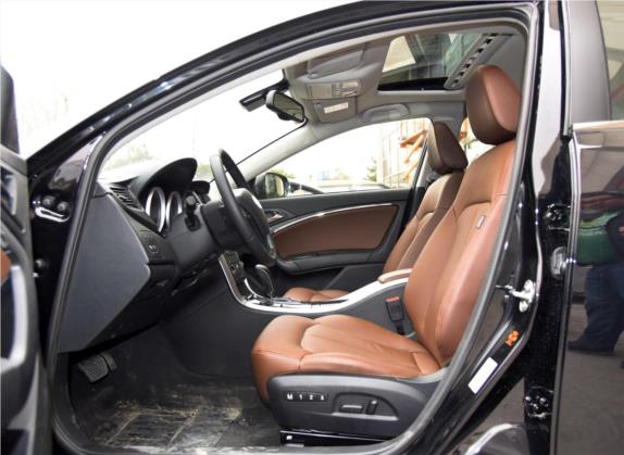 奔腾B90 2016款 十周年纪念版 1.8T 自动尊贵型 车厢座椅   前排空间