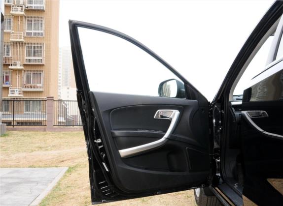 奔腾X80 2013款 2.3L 自动旗舰型 车厢座椅   前门板
