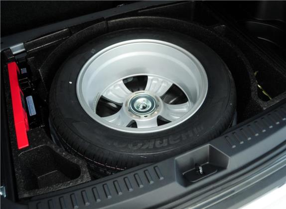 奔腾X80 2015款 2.0L 自动舒适周年纪念型 其他细节类   备胎