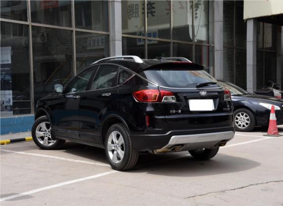 奔腾X80 2015款 1.8T 自动豪华型 外观   斜后