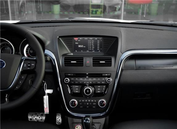 奔腾X80 2015款 1.8T 自动运动型 中控类   中控台