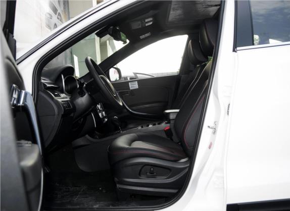 奔腾X80 2015款 1.8T 自动运动型 车厢座椅   前排空间