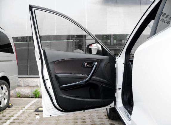 奔腾X80 2015款 1.8T 自动运动型 车厢座椅   前门板