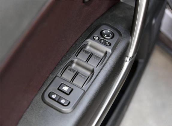 奔腾X80 2016款 2.0L 自动豪华型 车厢座椅   门窗控制