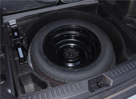奔腾X80 2016款 1.8T 自动豪华型 其他细节类   备胎