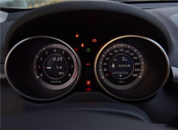 奔腾X80 2016款 1.8T 自动豪华型 中控类   仪表盘
