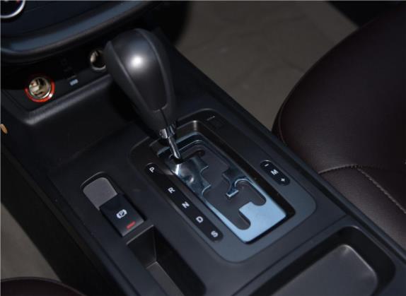 奔腾X80 2016款 1.8T 自动豪华型 中控类   挡把