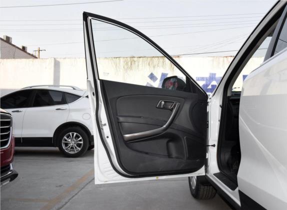 奔腾X80 2017款 2.0L 手动基本型 车厢座椅   前门板