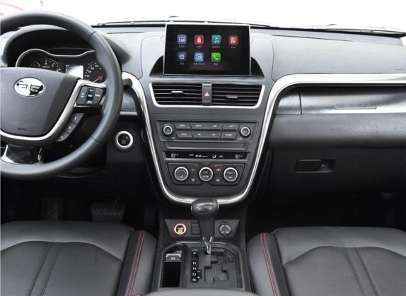 奔腾X80 2017款 1.8T 自动豪华型 中控类   中控台