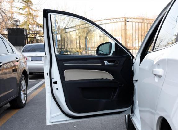 奔腾B30 2016款 1.6L 手动尊贵型 车厢座椅   前门板