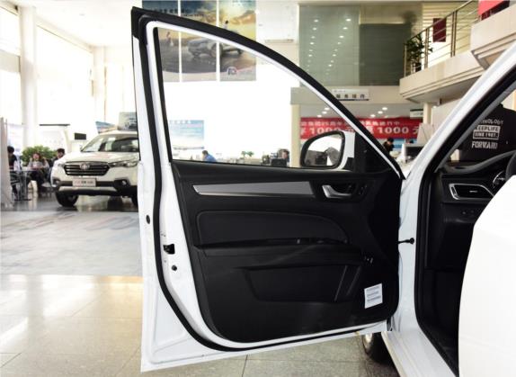 奔腾B30 2017款 1.6L 手动豪华型 车厢座椅   前门板