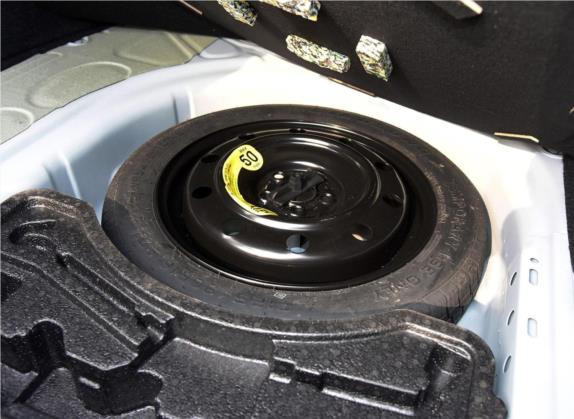 奔腾B30 2017款 1.6L 自动尊享型 其他细节类   备胎