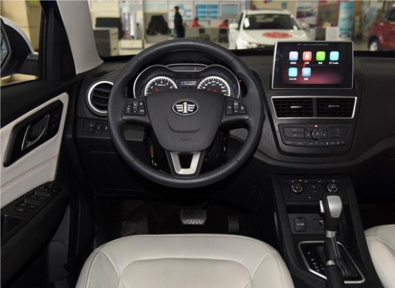 奔腾X40 2017款 1.6L 自动尊享型 中控类   驾驶位