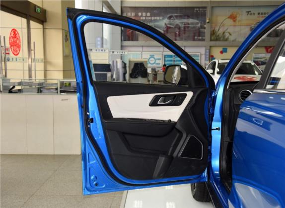 奔腾X40 2017款 1.6L 自动尊享型 车厢座椅   前门板