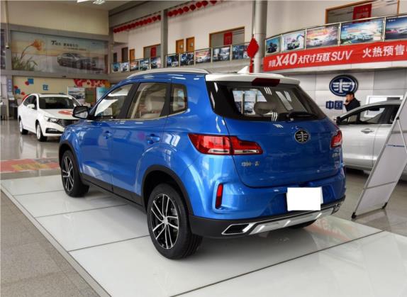 奔腾X40 2017款 1.6L 自动尊享型 外观   斜后