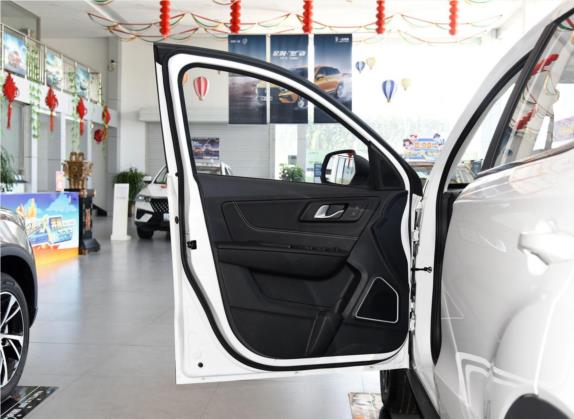奔腾X40 2019款 1.6L 自动豪华型 国VI 车厢座椅   前门板