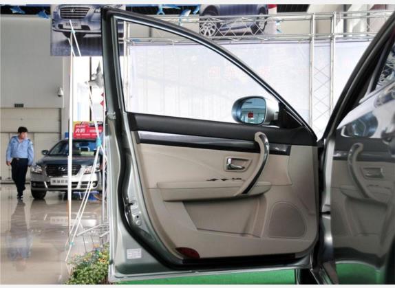 奔腾B70 2010款 2.3L 自动豪华型 车厢座椅   前门板