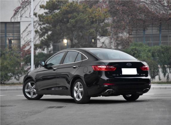 奔腾B70 2016款 2.0L 手动豪华型 外观   斜后