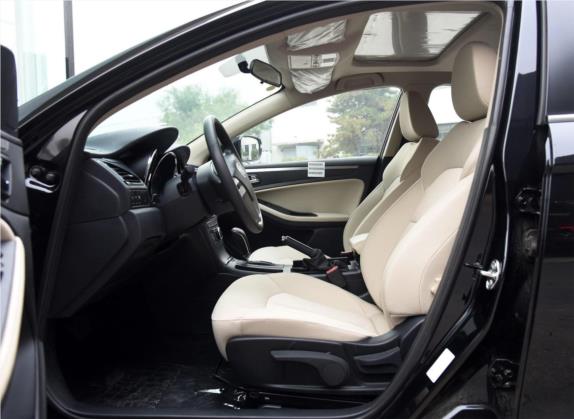 奔腾B70 2016款 1.8T 自动精英型 车厢座椅   前排空间