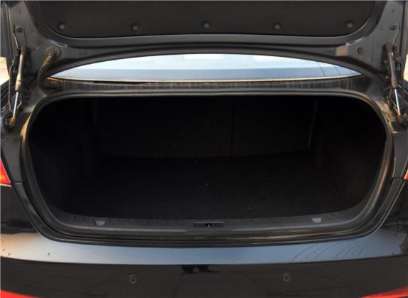奔腾B70 2016款 1.8T 自动精英型 车厢座椅   后备厢