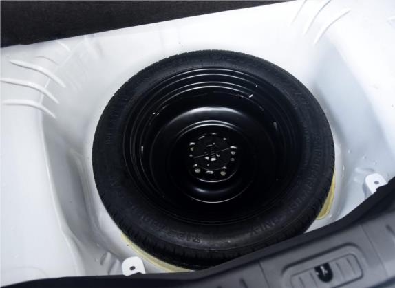 奔腾B70 2018款 轿跑版 1.8T 自动互联智享型 其他细节类   备胎