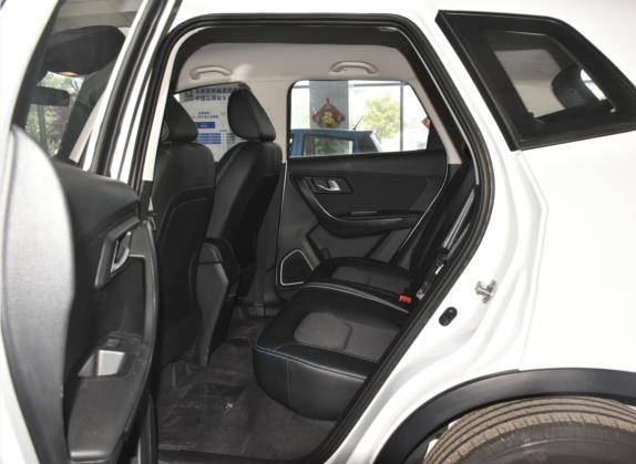 奔腾X40新能源 2019款 EV460 舒适型 车厢座椅   后排空间