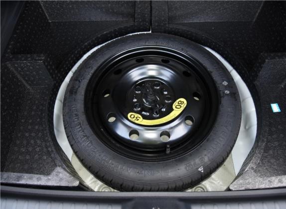 奔腾T33 2019款 1.6L 手动豪华型 国VI 其他细节类   备胎