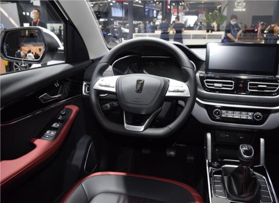 奔腾T33 2019款 1.6L 手动豪华型 国V 中控类   驾驶位