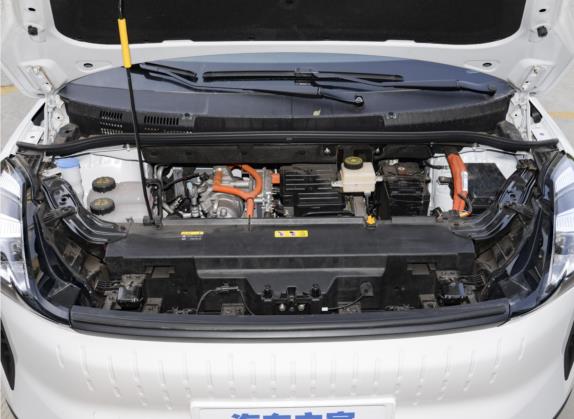 奔腾NAT 2022款 舒享出行 换电版 100kW 401km 其他细节类   发动机舱