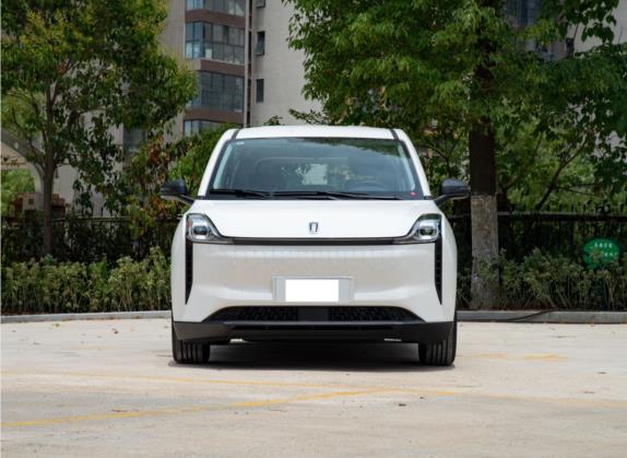 奔腾NAT 2022款 舒享出行 换电版 100kW 401km 外观   正前