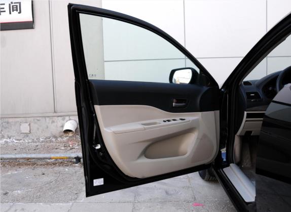 奔腾B50 2011款 1.6L 手动豪华型 车厢座椅   前门板