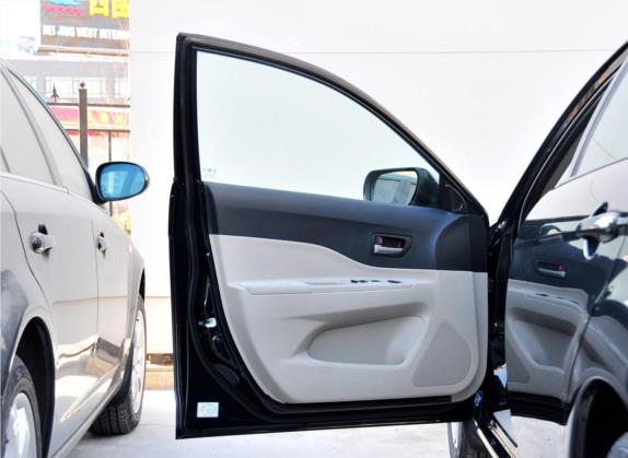 奔腾B50 2012款 1.6L 自动天窗型 车厢座椅   前门板