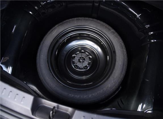奔腾B50 2016款 1.4T 自动运动尊贵型 其他细节类   备胎