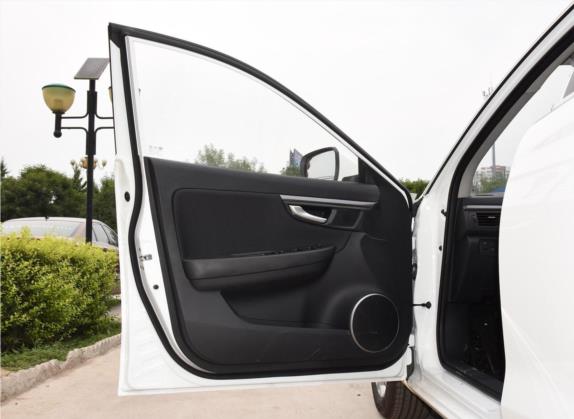 奔腾B50 2016款 1.6L 手动舒适型 车厢座椅   前门板