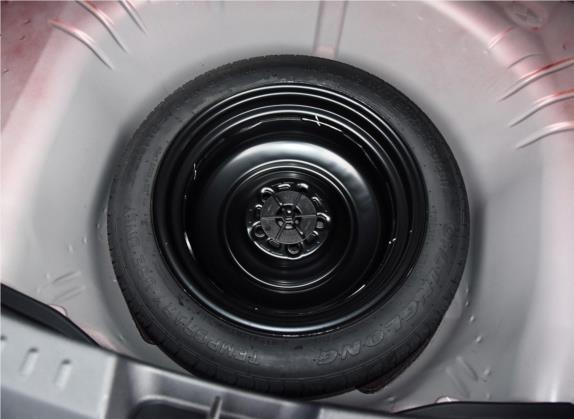 奔腾B50 2016款 1.4T 自动豪华型 其他细节类   备胎