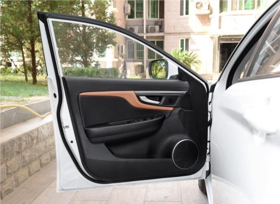 奔腾B50 2019款 1.6L 手动精英型 车厢座椅   前门板