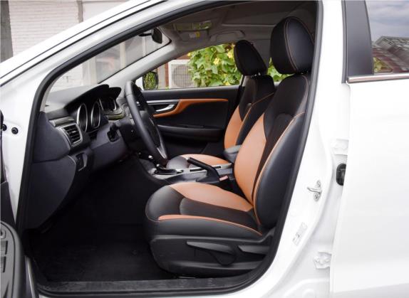 奔腾B50 2019款 1.4T 自动精英型 车厢座椅   前排空间