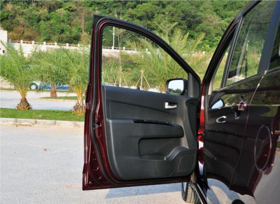 欧力威 2013款 1.2L 手动精英型 车厢座椅   前门板
