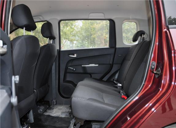 欧力威 2015款 1.2L 手动畅享型 车厢座椅   后排空间