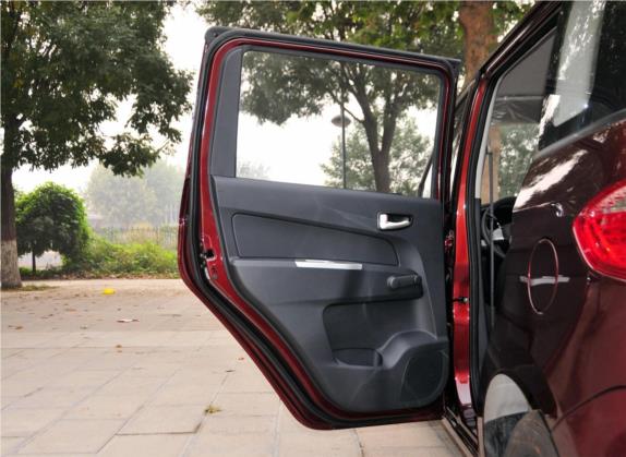 欧力威 2015款 1.2L 手动畅享型 车厢座椅   前门板