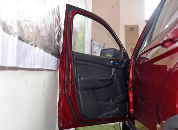 长安欧尚CX70 2016款 1.6L 手动舒适型 车厢座椅   前门板