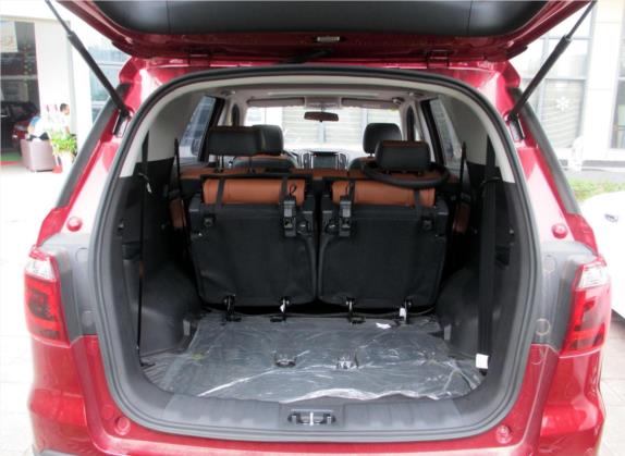 长安欧尚CX70 2016款 1.6L 手动精英型 车厢座椅   后备厢