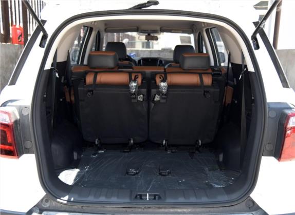 长安欧尚CX70 2017款 CX70T 1.5T 自动豪擎版 车厢座椅   后备厢
