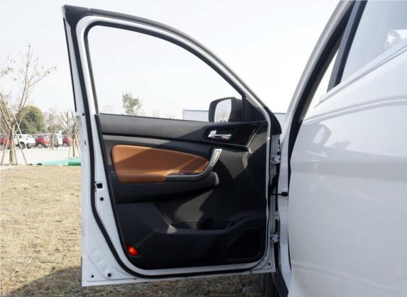 长安欧尚CX70 2017款 改款 CX70T 1.5T 手动尊擎版 车厢座椅   前门板